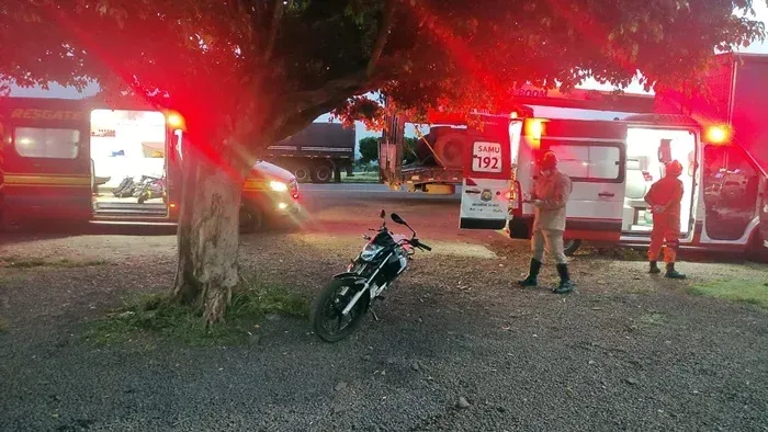 Imagem de compartilhamento para o artigo Acidente em São Gabriel do Oeste deixa duas jovens feridas em queda de moto na BR-163 da MS Todo dia